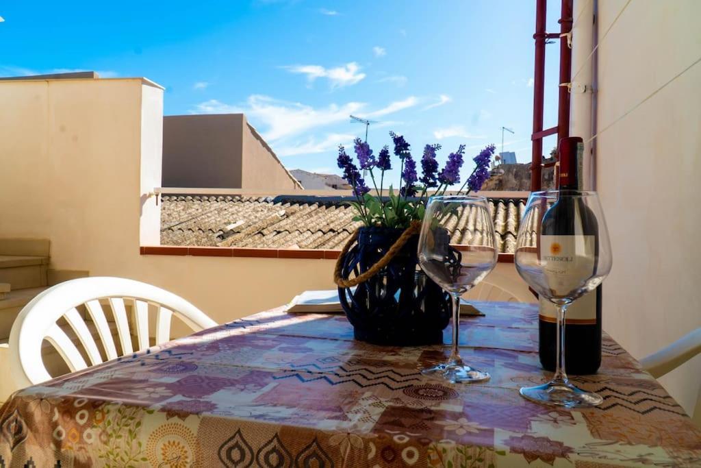 Casa Charm Rosaapartmentsortigia Siraküza Dış mekan fotoğraf