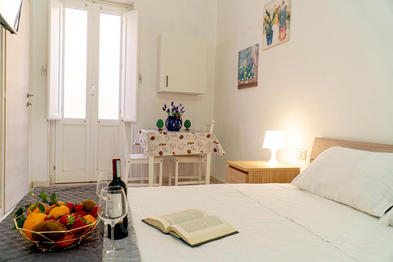 Casa Charm Rosaapartmentsortigia Siraküza Dış mekan fotoğraf